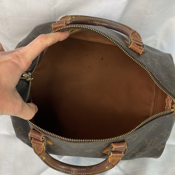 Louis Vuitton Monogram Speedy 30 Handbag Classic Designer Timeless Luxury - Picture 13 of 17
